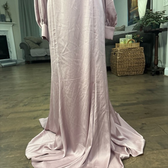 Mac Duggal Pink Long Sleeve V-Neck Gown - Picture 6 of 10